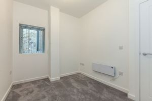 Bedroom- click for photo gallery